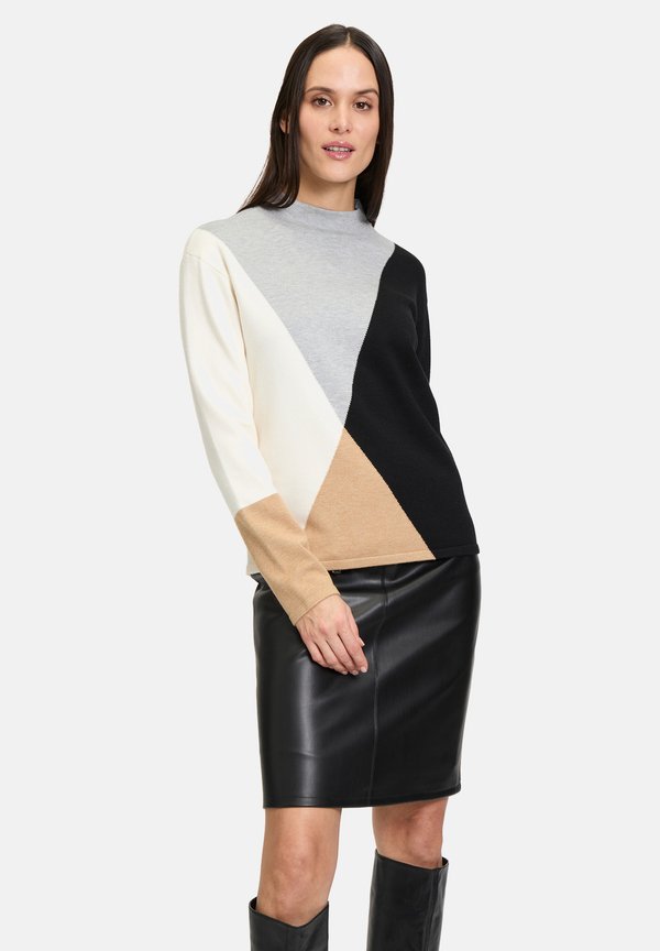 MIT KRAGEN - Strickpullover