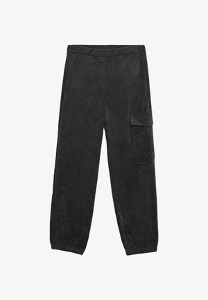 Spodnie woskowane w ciemnoszarym kolorze o luźnym kroju. Posiadają elastyczny pas oraz boczną kieszeń cargo z klapką. Teksturowany, prążkowany design.