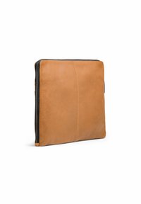 Still Nordic STILLCLEAN COMPUTER SLEEVE - Notebooktasche - light cognac