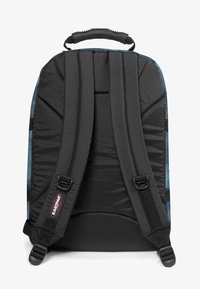 Niewybrane, dust chilly