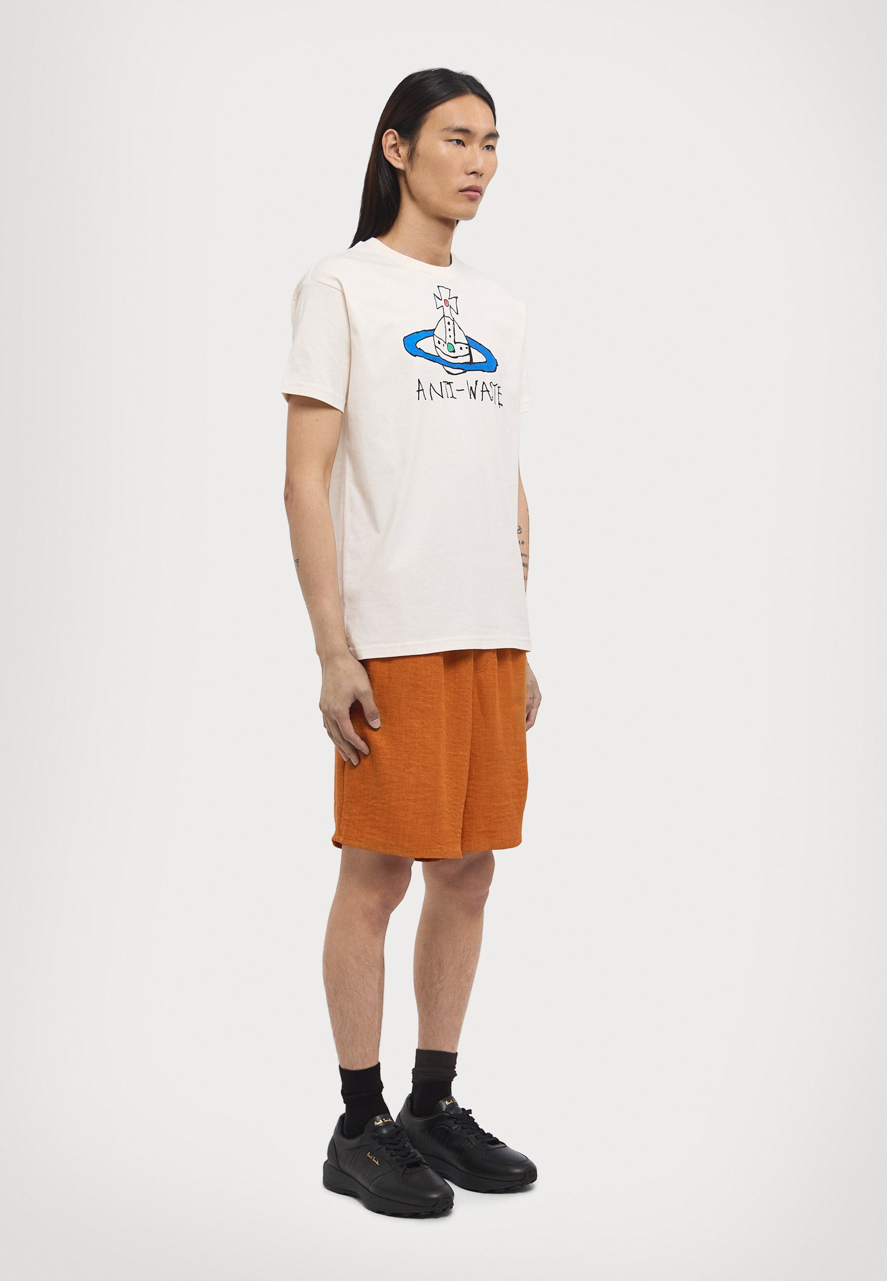 Vivienne Westwood｜ (ANTIWASTE CLASSIC T-SHIRT (3G010021 Vivienne Westwood ANTIWASTE CLASSIC T-SHIRT | REVERSIBLE