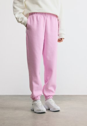 Dresside alumine osa - albizia