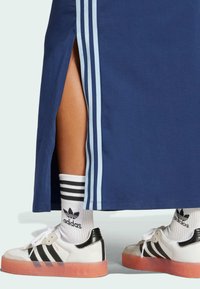 adidas Originals TANK - Vestito lungo - night indigo white
