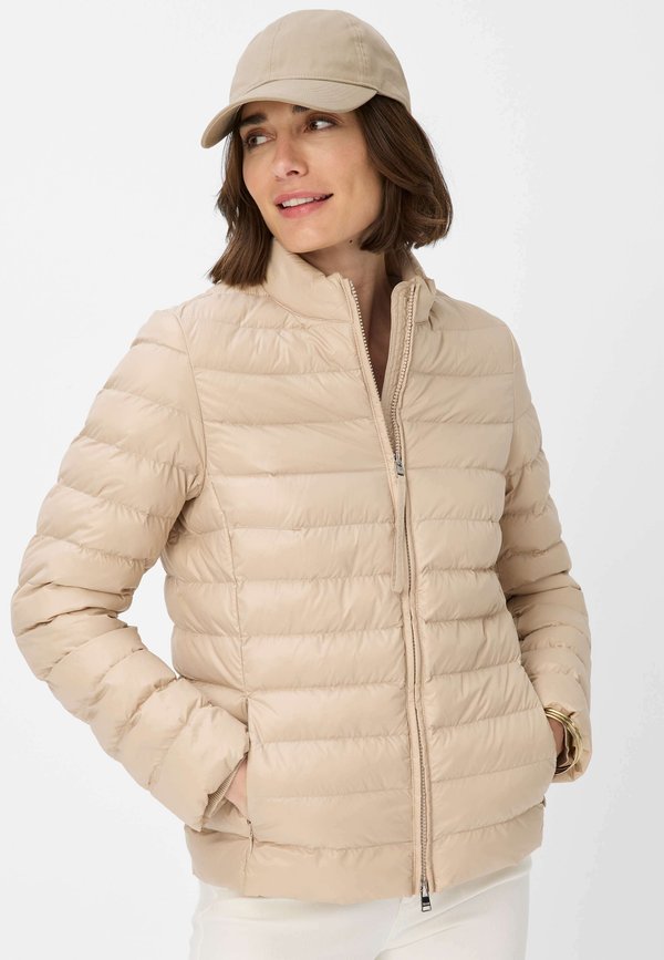 Winterjacke - almond