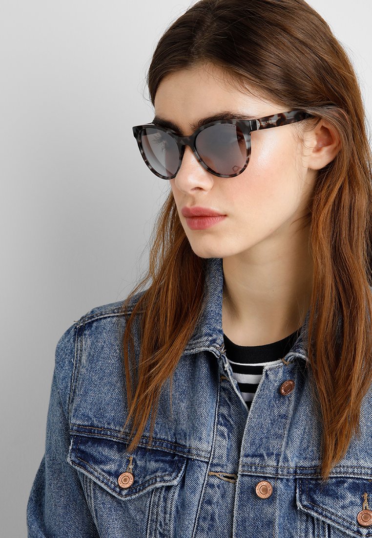 funny tee shirts canada