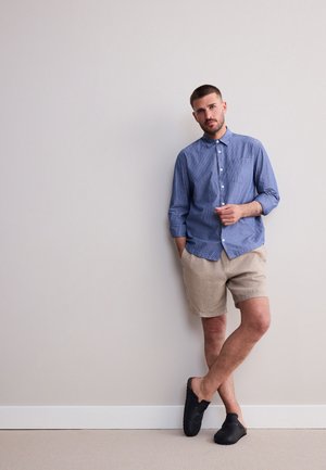 Next REGULAR FIT - DRAWSTRING WAIST - Shorts - stone