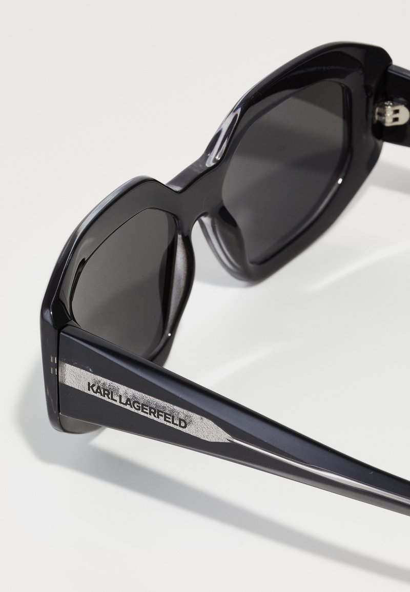 Occhiali Da Sole Karl Lagerfeld Unisex - Modello KL6088S, Montatura In Acetato, Colore Green Sole, Misura 51 Mm