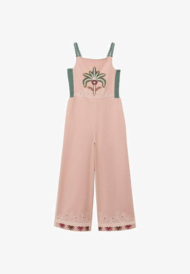 Rosa tygdräkt med gröna smockade axelremmar, med broderade palmblad och blommiga detaljer, samt mönstrade kantdetaljer.