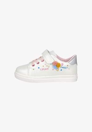 Bubble Bobble, Zapatillas - blanco