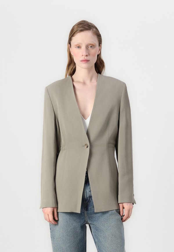 SAKITRA - Blazer - vetiver