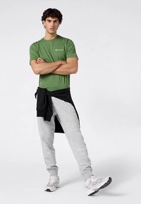 Champion TEE ICONS CONTRAST - Základné tričko - green