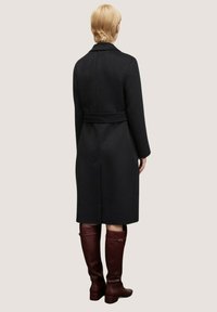 Motivi MIDI MONOPETTO IN DOUBLE - Trench - nero