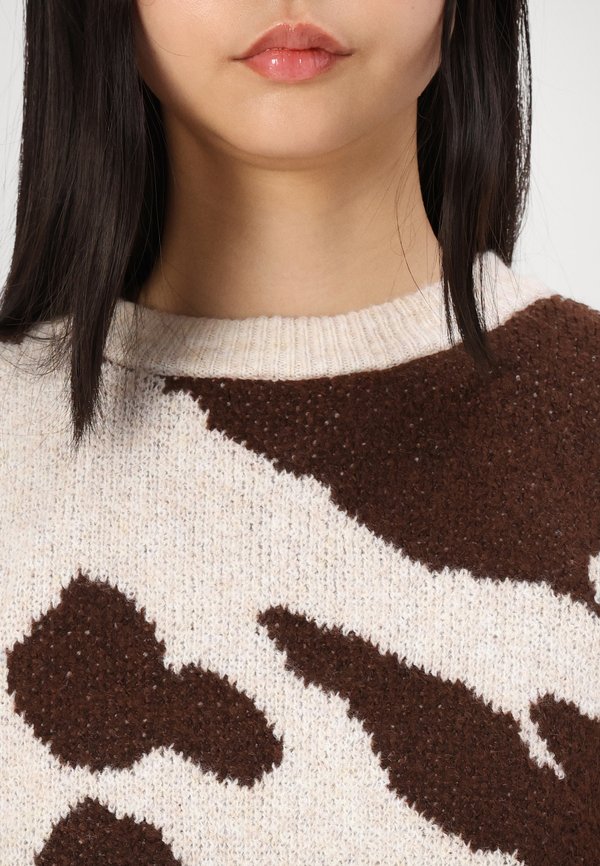 NMBESSIE O NECK COW - Jumper4