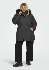 ONLY Carmakoma CARIRENA COAT - Parka - phantom