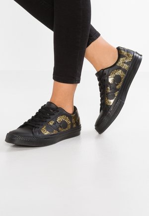 Baskets basses - black