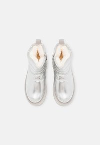 Tamaris Botas para la nieve - silver-coloured