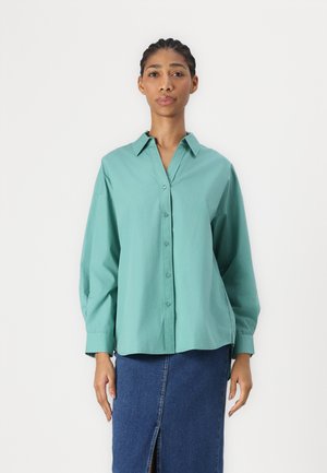 ESTAMA - Skjorte - beryl green