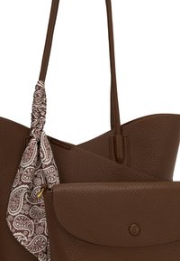 usha Velká kabelka - brown