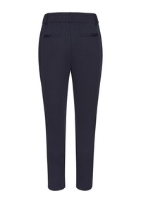 Marineblaue, dehnbare Hosen mit einem elastischen Bund, zwei Gesäßtaschen und einem schmal zulaufenden Bein. Glatte Textur ohne sichtbare Muster.