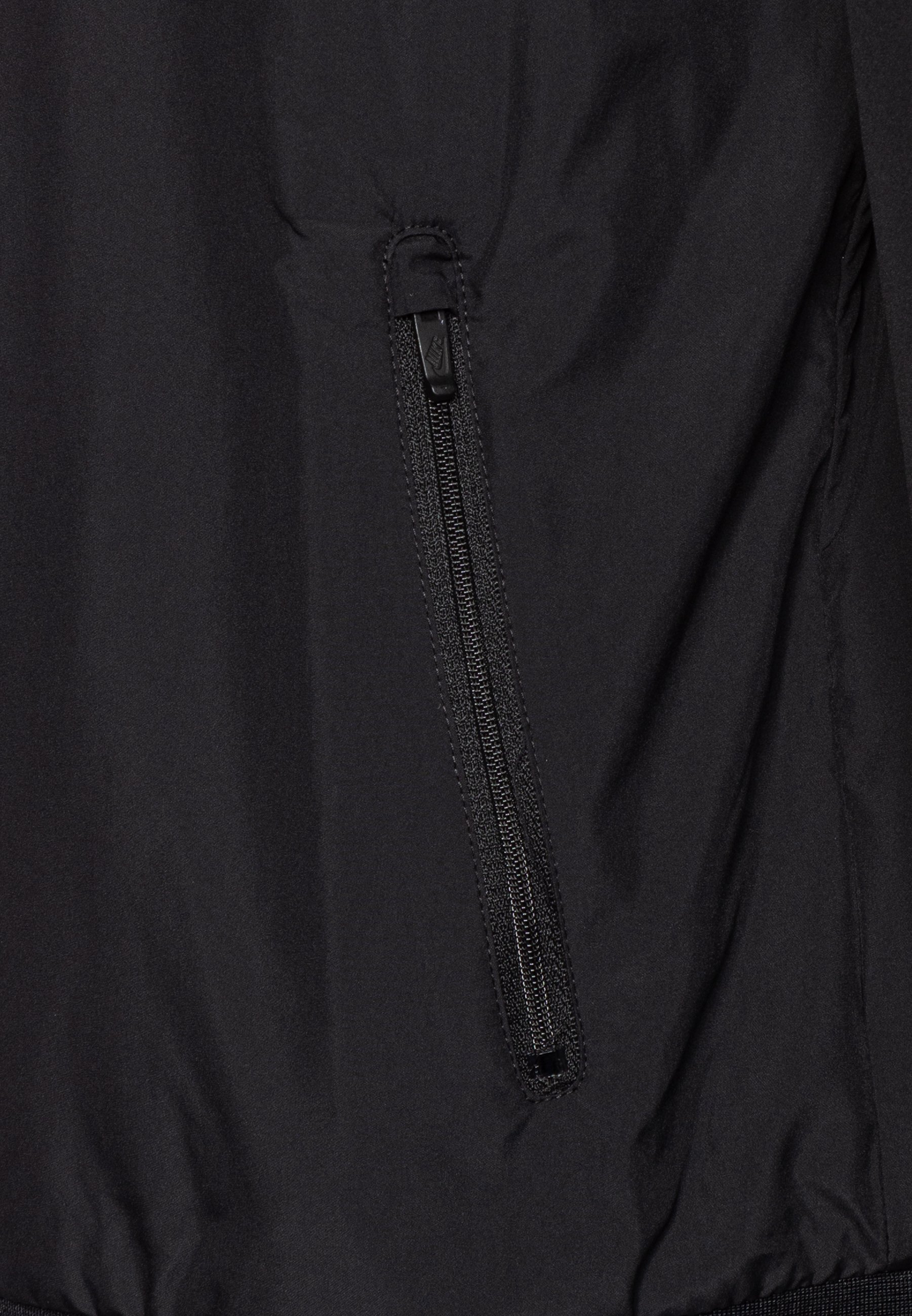 Nike Sportswear WINDRUNNER Treningsjakke blacksvart Nike Sportswear WINDRUNNER Treningsjakke blacksvart