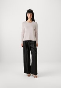 FTC Cashmere Pulóver - nudie pink