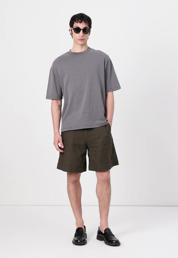 SLHNIELS LOOSE TEE - Basic T-shirt - volcanic ash2