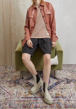 T-shirt basic - taupe