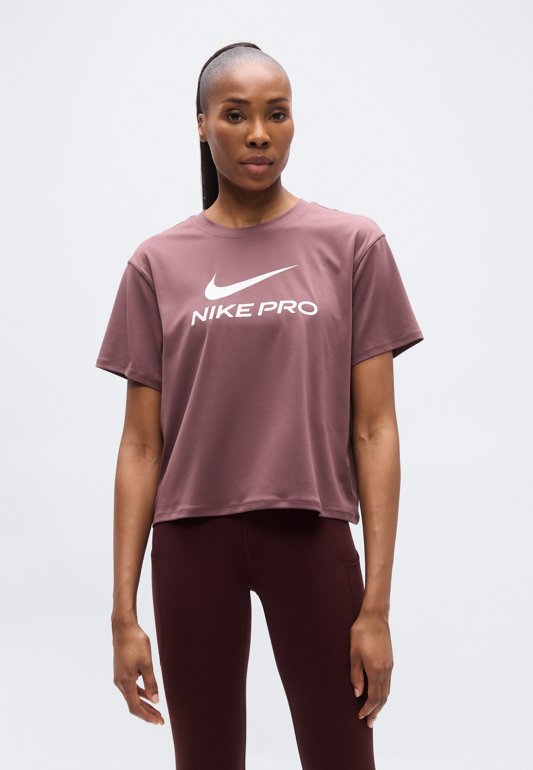 light purple nike outfit