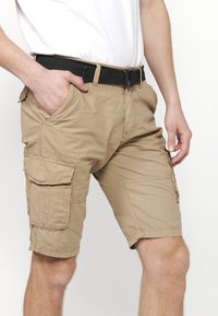 Koroshi - BERMUDA  - Shorts - beige Miniatuurafbeelding 1