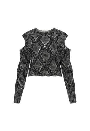 Zwart-wit cropped sweater met een diamant gebreid patroon, cold shoulder ontwerp en geribde manchetten. Getextureerde stof met zichtbare stiksels.