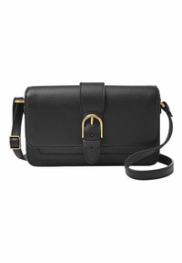 Svart läderclutch med texturerad yta, iögonfallande guldsllut, avtagbar axelrem och platt design.