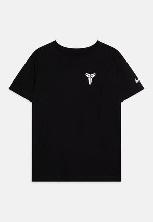 Schwarzes Baumwoll-T-Shirt mit einem weißen Logo auf der Brust und einem kleinen Nike-Swoosh am Ärmel, im klassischen Rundhalsausschnitt-Design.
