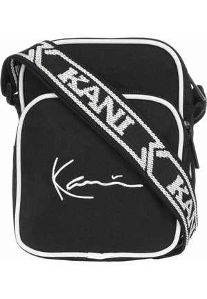 Karl Kani Bandolera - black