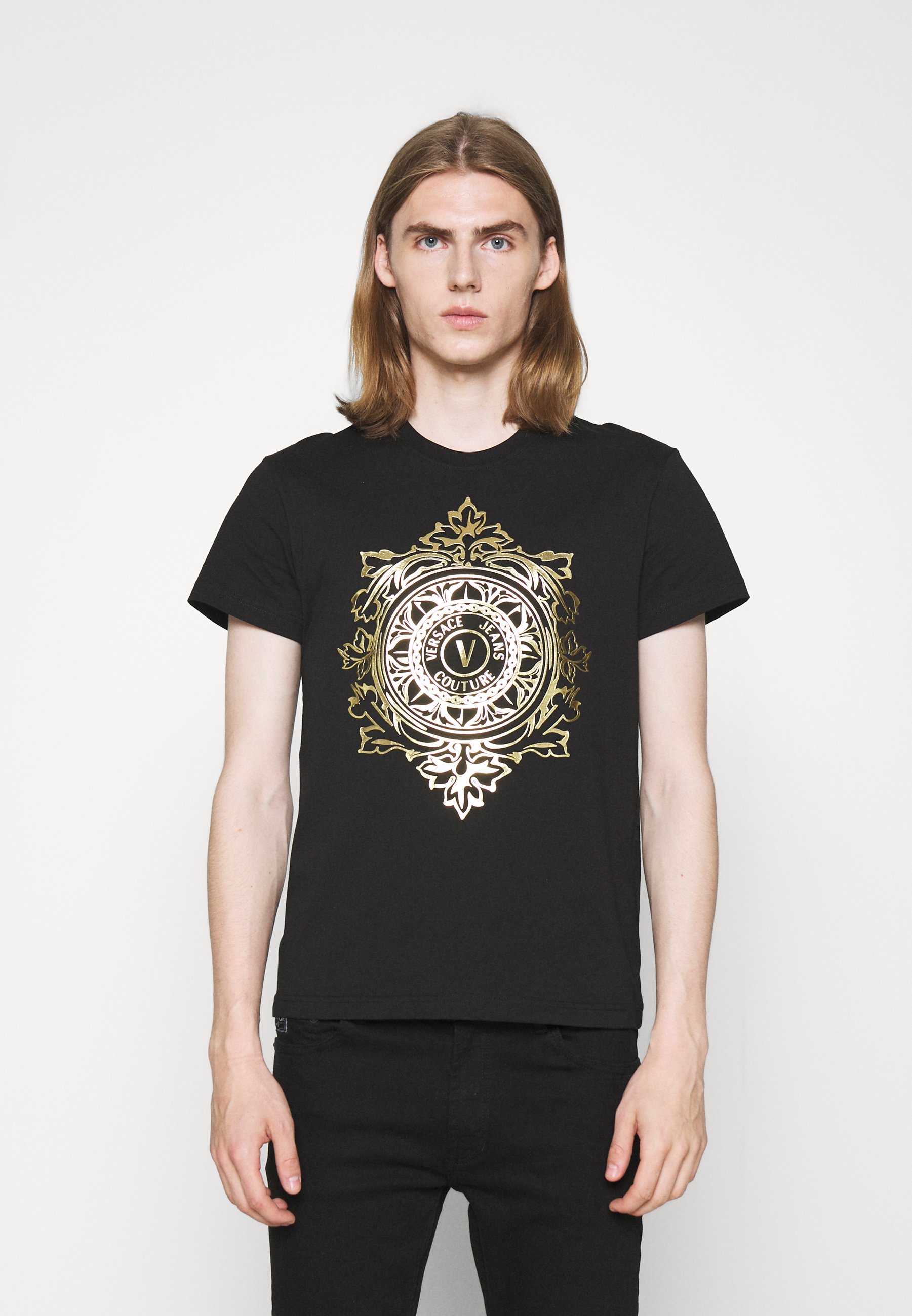 T-shirt versace jeans couture nero da donna a manica corta con logo oro  frontale - VERSACE JEANS COUTURE - Pavidas