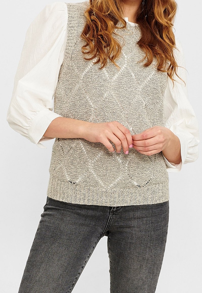 Nümph Pullover - beige