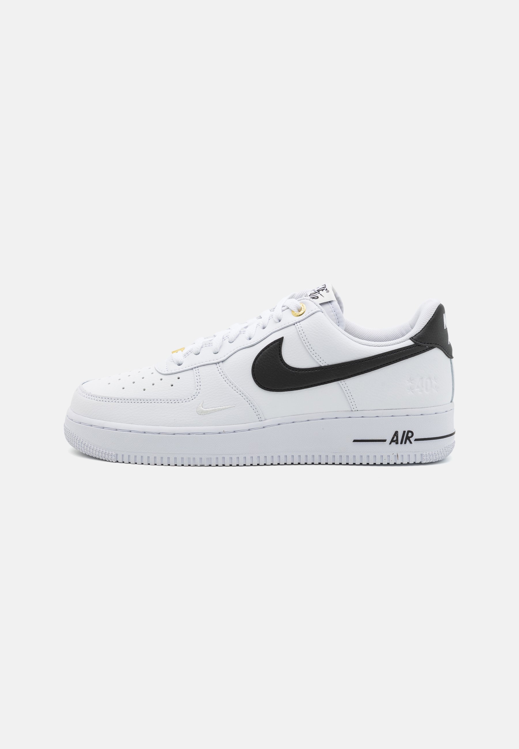 Nike Air Force 1 '07 LV8 40th anniversary trainers in white and black