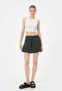 Koton FLORAL - Falda acampanada - black