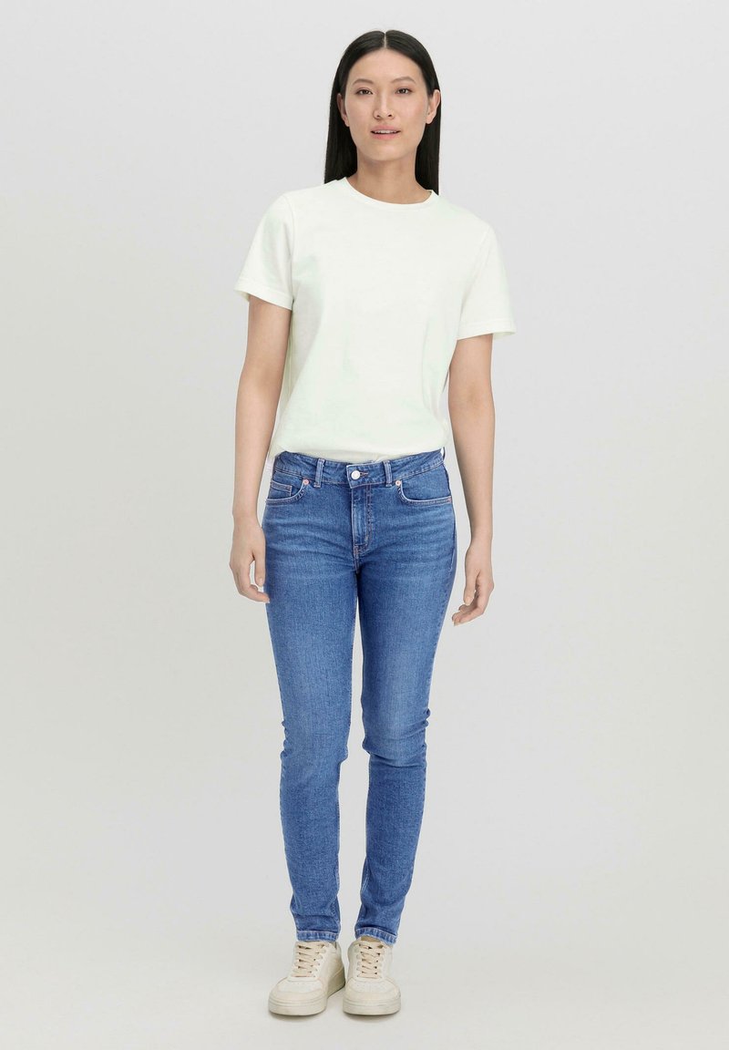 hessnatur Slim fit jeans - medium blue