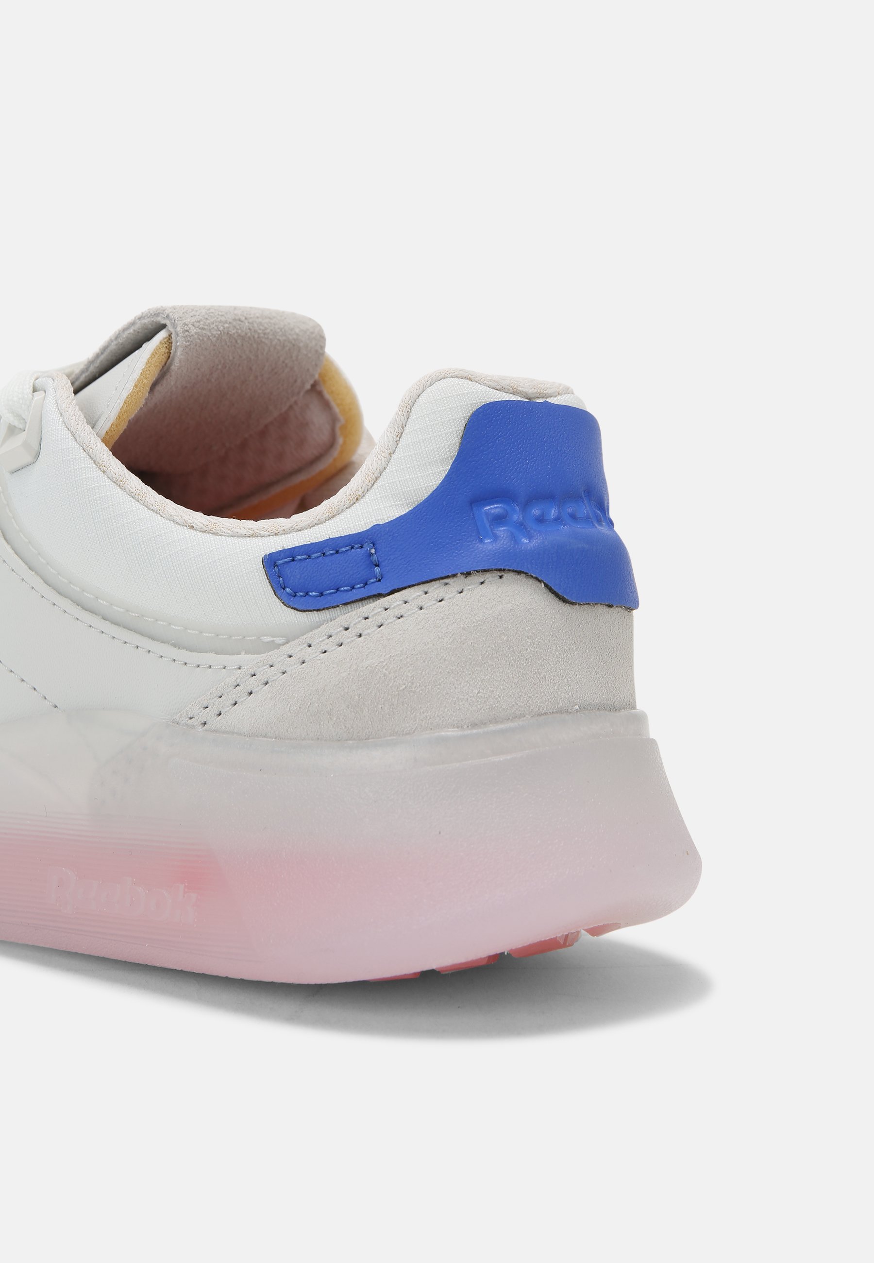 Reebok Classic CLUB LEGACY UNISEX - Sneakers laag - true grey/dynamic  red/court blue/Grijs - Zalando.nl
