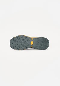 Thumbnail Image 5