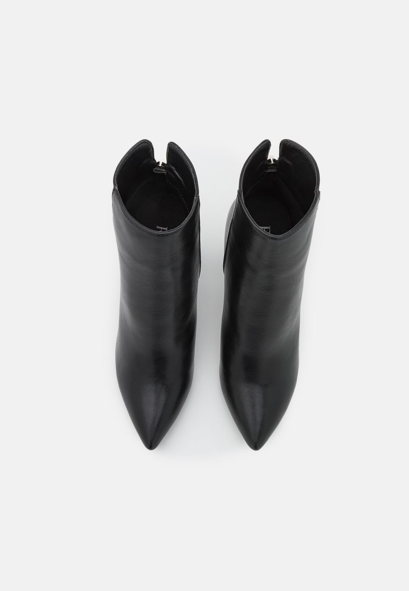 Damen Ankle Boots | RAID NETHRA Stiefelette black/weiß - KW54498 Damen Ankle Boots | RAID NETHRA Stiefelette black/weiß - KW54498