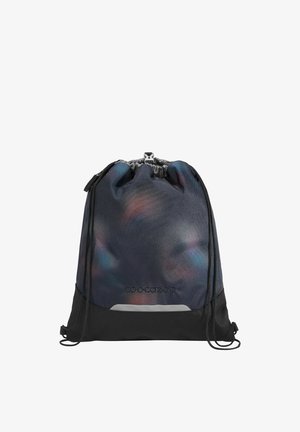 Rucksack mit Kordelzug, schwarzem Boden, dunkelgemustertem Oberstoff in mehreren Farben und zwei seitlichen Reißverschlüssen für zusätzlichen Stauraum.