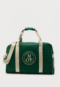 Δεν επιλέχθηκε, ivy green