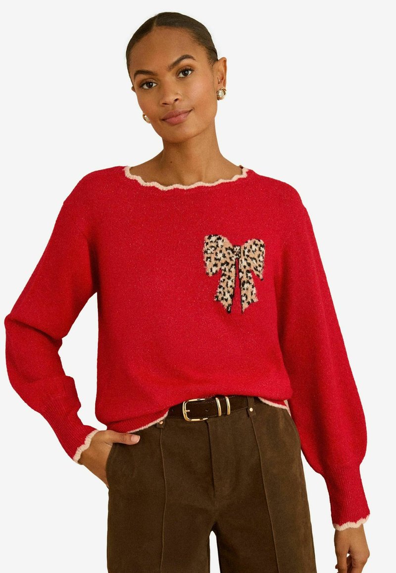love-roses-regular-fit-scallop-pullover-red-leopard-print-bow