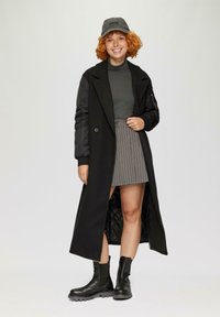 QS MIT ROLLKRAGEN - Langarmshirt - anthrazit