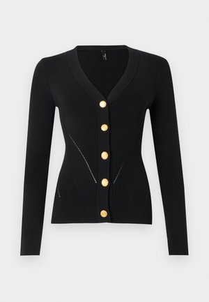 Czarny dopasowany kardigan z długim rękawem, z dekoltem w serek i pięcioma dużymi złotymi guzikami z przodu.