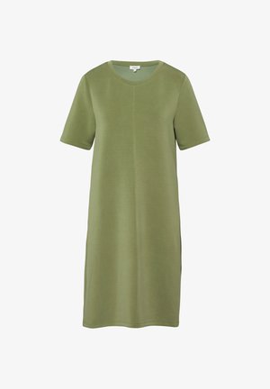 Korte olijfgroene jurk met korte mouwen, ronde halslijn en een losse pasvorm, weergegeven op een witte achtergrond.