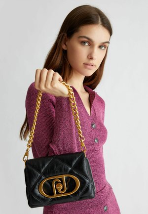 LAPUFFY MATELASSÉ SHOULDER - Sac à main - black