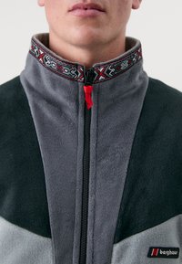 Berghaus TRAMANTANTA JACKET UNISEX - Polárdzseki - grey/black
