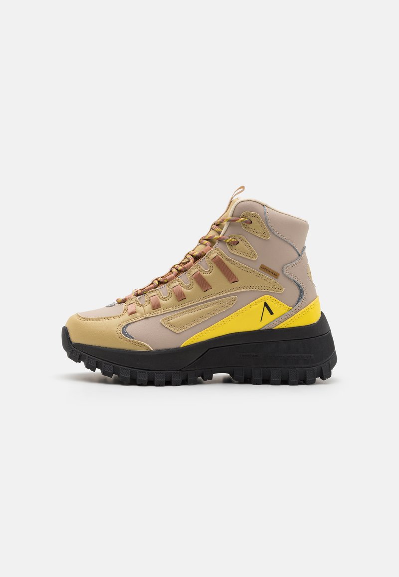 Sneakers alte